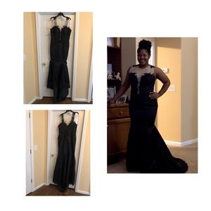 Black mermaid prom dress!!